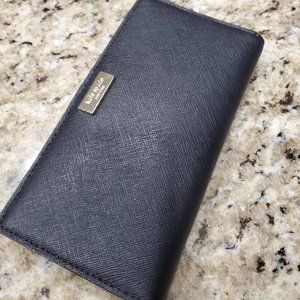 kate spade slim large bifold wallet - black saffiano leather